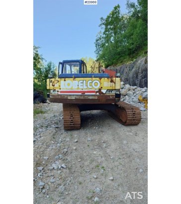 Kobelco SK200LC Excavator with digging bucket SK200LC Excavator with digging bucket 1991 2 Crawler Excavators image 4