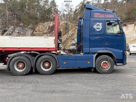 Volvo FH16 540 truck m/ 2006 Damm machine trailer 590 2008 2 Tractor Units image 19