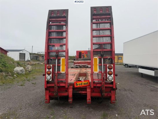Bodex 4 axle machine trailer w/ hydraulic drive bridges Bodex 4 axle machine trailer w/ hydraulic drive bridges 2015 2 Low...
