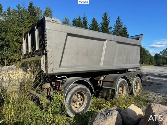 Triolift Trailer/Tipping Trailer – Needs Repair Triolift Trailer/Tipping Trailer – Needs Repair 1999 2 image 4