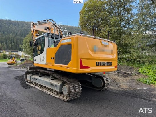 Liebherr R930 LC excavator w/ 2 buckets and GPS. WATCH VIDE R930 LC excavator w/ 2 buckets and GPS. WATCH VIDE 2022 2 Craw...