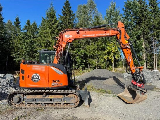 Hitachi ZX95US-7 Excavator w/ Rototilt w/ grab – 2 buckets ZX95US-7 Excavator w/ Rototilt w/ grab – 2 buckets 2024 2 Crawl...