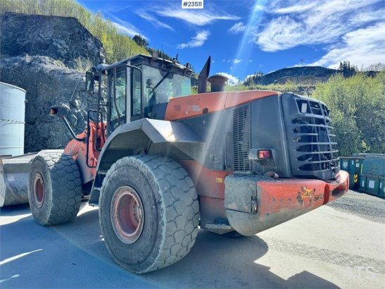 Hitachi ZW310 Wheel Loader w/ Bucket and Pallet Forks – 8, 884 2007 2 Wheel Loaders image 4