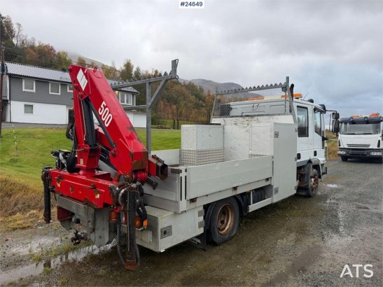 Iveco 100E21 flatbed truck with rear-mounted crane. Repa 100E21 flatbed truck with rear-mounted crane. Repa 2005 2 image 4