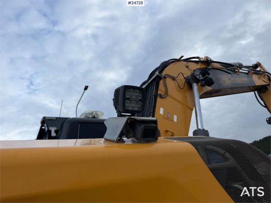 Liebherr R914 excavator with GPS, bucket, and tiltrotator. R914 excavator with GPS, bucket, and tiltrotator. 2019 2 Crawle...