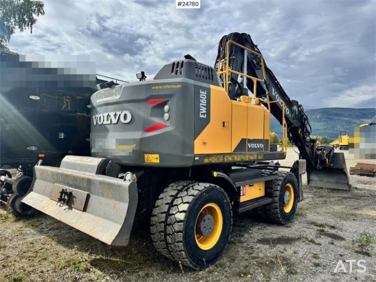 Volvo EW160E Wheeled Excavator with Rototilt and Grading EW160E Wheeled Excavator with Rototilt and Grading 2015 2 Wheeled...