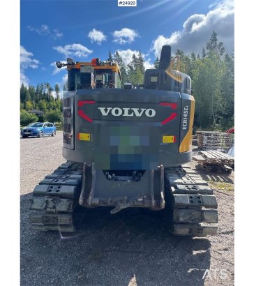 Volvo ECR145EL Tracked excavator with rail wheels – 4,30 ECR145EL Tracked excavator with rail wheels – 4,30 2015 2 Crawler...