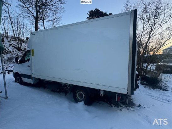 Mercedes-Benz Sprinter Box Truck with Tail Lift and Side Door Sprinter Box Truck with Tail Lift and Side Door 2018 2 image 20