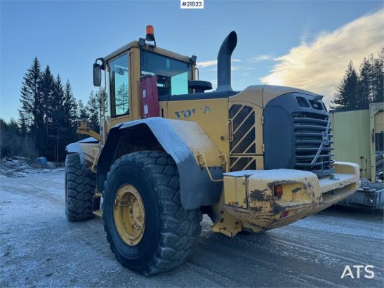 Volvo L110E Wheel Loader with Bucket WATCH VIDEO L110E Wheel Loader with Bucket WATCH VIDEO 2006 2 Wheel Loaders image 5