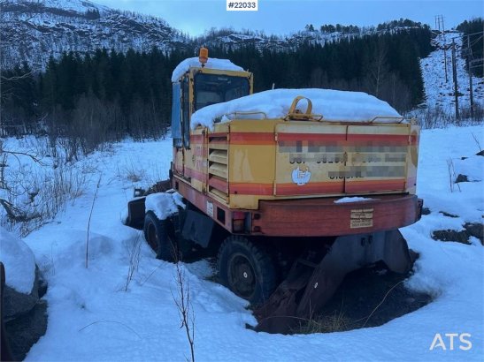 Åkerman H7M wheeled excavator with bucket H7M wheeled excavator with bucket 1991 2 Wheeled Excavators image 5