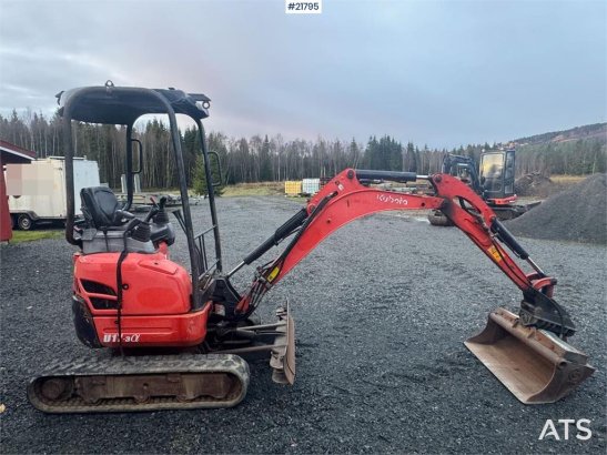 Kubota U17-3a Mini Excavator with 4 Buckets, Ripper, and U17-3a Mini Excavator with 4 Buckets, Ripper, and 2015 2 image 20