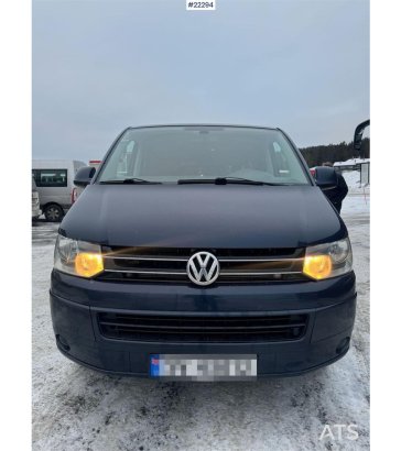 Volkswagen Caravelle – 7 seats with wheelchair lift Volkswagen Caravelle – 7 seats with wheelchair lift 2013 2 image 50