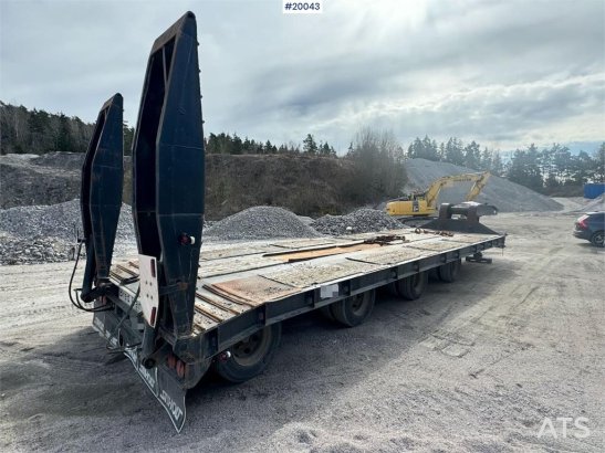 Vang SHSL 1111 Machine semi + hook frame with turntable VANG SHSL 1111 Machine semi + hook frame with turntable 1988 2 Low...