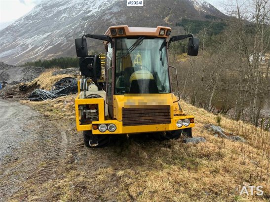 Hydrema 912B w/ 2007 Essverk Platform 912 lift with basket Hydrema 912B w/ 2007 Essverk Platform 912 lift with basket 2003...