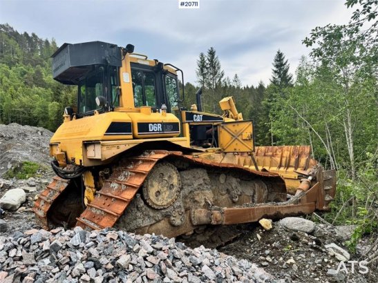 CAT D6R LGP D6R LGP 2006 2 Dozers image 35