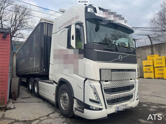 Volvo FH540 6x2 Tractor Unit. 3294 2022 2 Tractor Units image 5