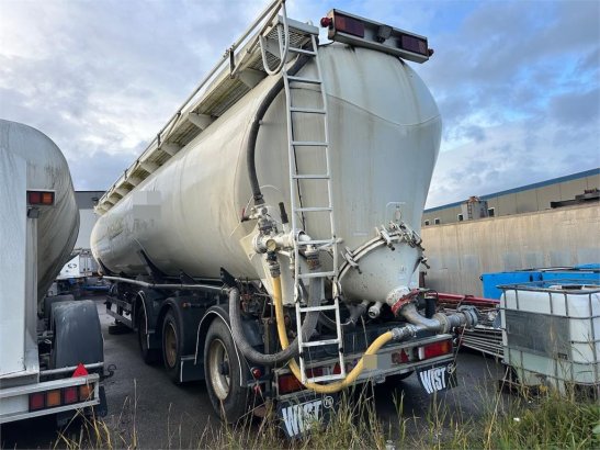 Spitzer silo trailer, 3-axle bulk trailer. SPITZER silo trailer, 3-axle bulk trailer. 1996 2 image 95