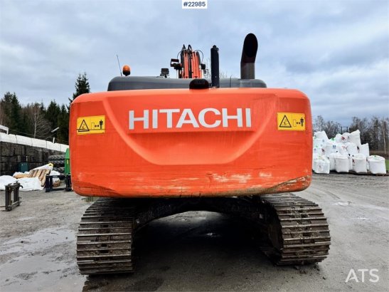 Hitachi ZX210LC-5B crawler excavator w/ tilt bucket – new ZX210LC-5B crawler excavator w/ tilt bucket – new 2013 2 Crawler...