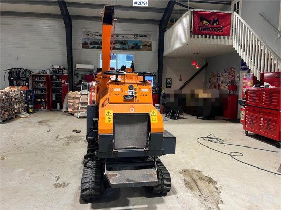 Jensen A540 spider wood chipper w/hydraulic raise and low Jensen A540 spider wood chipper w/hydraulic raise and low 2017 2...