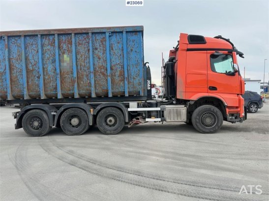 Mercedes-Benz Arocs 8x4 fully plow rigged hook truck w/ underlyi Arocs 8x4 fully plow rigged hook truck w/ underlyi 2023 2...