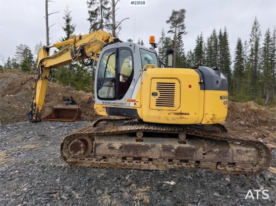 New Holland 235 Crawler Excavator w/ grading bucket 235 Crawler Excavator w/ grading bucket 2006 2 Crawler Excavators image 5
