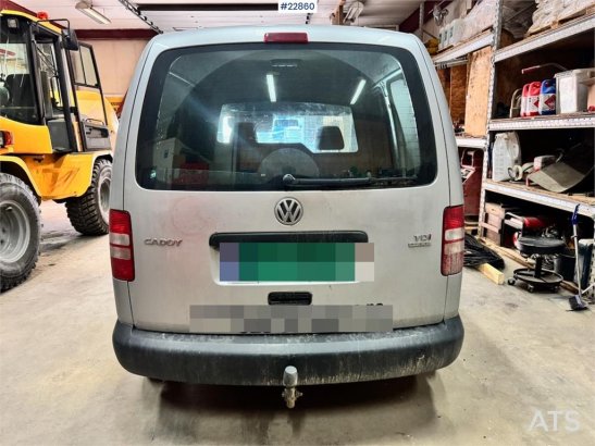 Volkswagen Caddy TDI Van – 2 sets of tires Volkswagen Caddy TDI Van – 2 sets of tires 2014 2 Small Vans image 50