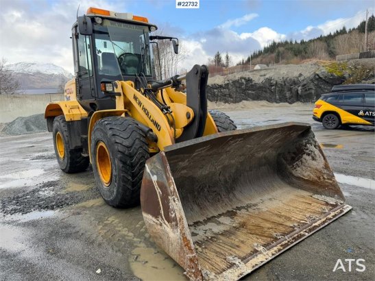 New Holland W130B wheel loader with a bucket W130B wheel loader with a bucket 2011 2 Wheel Loaders image 45
