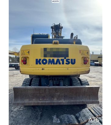 Komatsu PW160-8 Wheel Excavator with tilt and 2 buckets 915 2013 2 Wheeled Excavators image 5