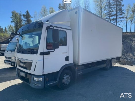 MAN TGL 8.220 4x2 box truck – 115,000 km – tail lift a TGL 8.220 4x2 box truck – 115,000 km – tail lift a 2016 2 image 5