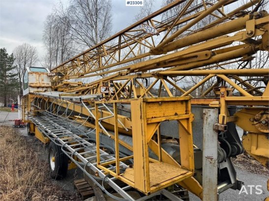 Potain HD40 tower crane with cabin. Potain HD40 tower crane with cabin. 2000 2 Tower cranes image 5