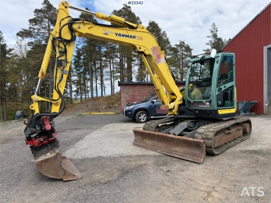 Yanmar SV100-1 equipped with a digging bucket, toothed bu 923 2012 2 Crawler Excavators image 5