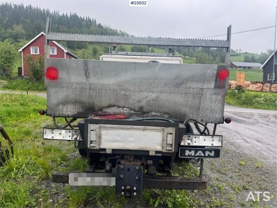 MAN 8.152 LC Crew Cab Truck – 7 Seats 8.152 LC Crew Cab Truck – 7 Seats 1996 2 image 5