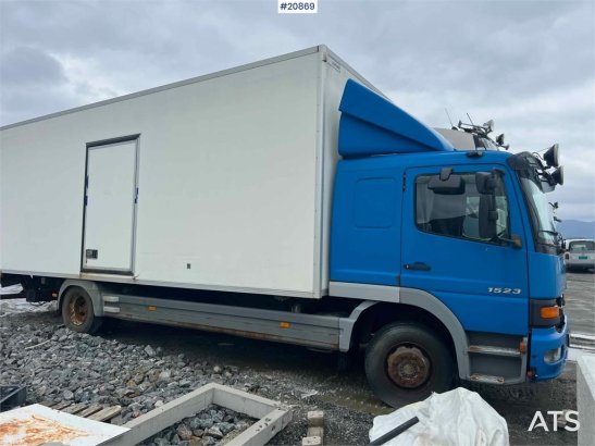 Mercedes-Benz 1523 1523 2003 2 image 125