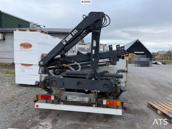 Volvo FL6 crane truck w/ 2000 HIAB 045 crane and two set FL6 crane truck w/ 2000 HIAB 045 crane and two set 1994 2 Crane t...