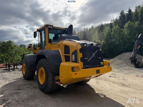 Volvo L110H wheel loader w/ weight and counterweight. – 10286 2021 2 Wheel Loaders image 5