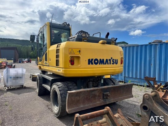 Komatsu PW160-8 Wheeled Excavator with Rototilt and Gradin 915 2013 2 Wheeled Excavators image 5