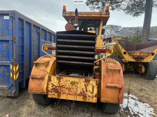 Mattsson MPAB 6x6 grader w/ blades and 2 extra for tires Mattsson MPAB 6x6 grader w/ blades and 2 extra for tires 1985 2 M...