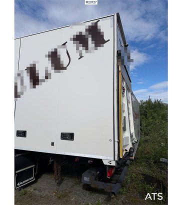 Volvo FM330 4x2 box truck with full side opening and Zep FM330 4x2 box truck with full side opening and Zep 2019 2 image 5