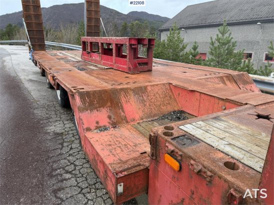 Vang SHSL 4 axle machine trailer w/ hydraulic driving b VANG SHSL 4 axle machine trailer w/ hydraulic driving b 1998 2 Low...
