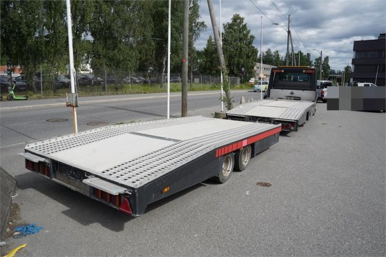 Mercedes-Benz Sprinter 519 – Car transporter with trailer Mercedes-Benz Sprinter 519 – Car transporter with trailer 2013 2...
