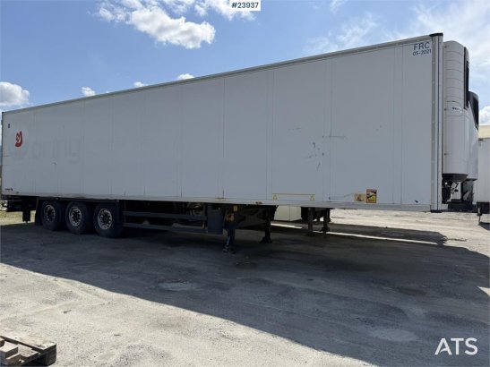 Schmitz Cargobull with refrigeration/freezing unit Schmitz Cargobull with refrigeration/freezing unit 2015 2 image 20