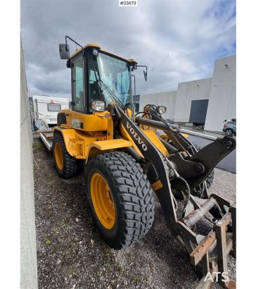 Volvo L30GS Hjullaster m/ skuffe, pallegaffel og skjær - L30GS Hjullaster m/ skuffe, pallegaffel og skjær - 2020 2 Wheel L...