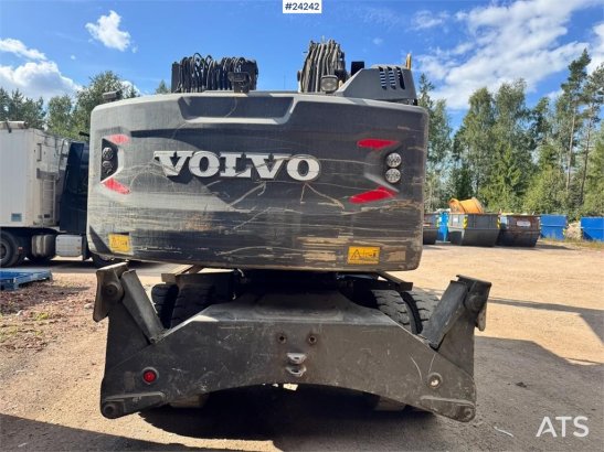 Volvo EW160E Wheeled Excavator w/ Elevating Cab and Grap EW160E Wheeled Excavator w/ Elevating Cab and Grap 2015 2 Wheeled...