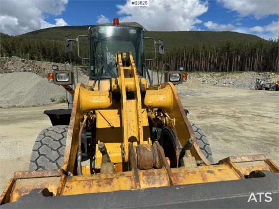Komatsu WA320-3H wheel loader for sale as partial repair p 848 1994 2 Wheel Loaders image 20