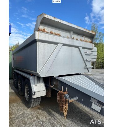 Istrail Triple-Axle Trailer Istrail Triple-Axle Trailer 2017 2 Dump trailers image 50