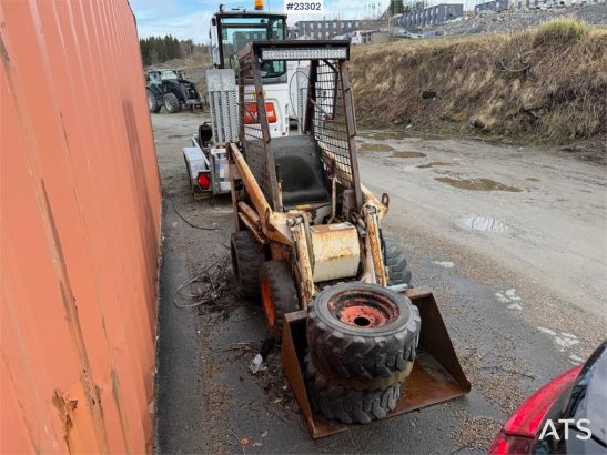 Bobcat 34.3 skid steer loader w/ extra tires and bucket. 34.3 skid steer loader w/ extra tires and bucket. 1986 2 image 5