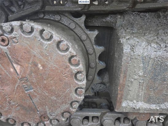 Komatsu PC210LC-11 Excavator with OilQuick quick coupler a PC210LC-11 Excavator with OilQuick quick coupler a 2022 2 Crawl...