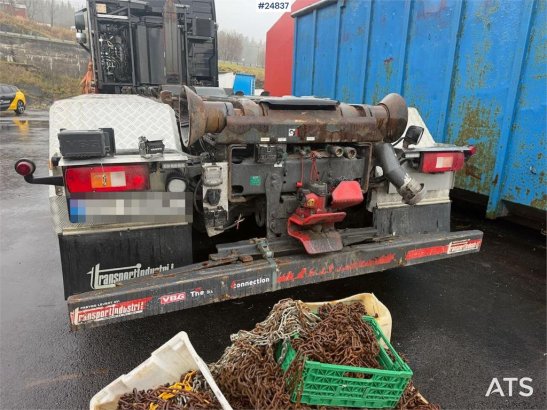 Volvo FH540 8x4 hook loader with compressor, crane hydra 590 2016 2 image 5