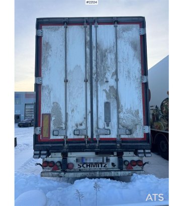 Schmitz Cargobull box semi-trailer with refrigeration/freezer unit Schmitz Cargobull box semi-trailer with refrigeration/f...