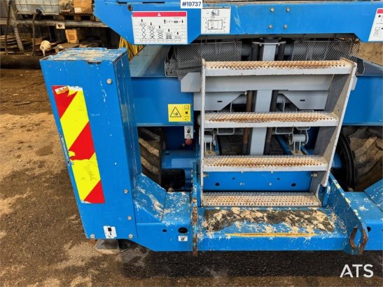 Genie GS3268 Scissor Lift. 1010 hours! GS3268 Scissor Lift. 1010 hours! 2008 2 image 6